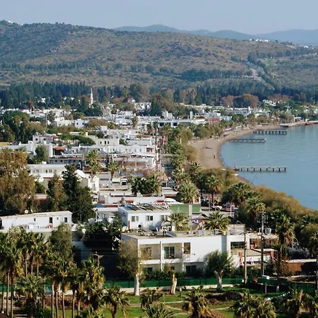 Bodrum Ortakent Denize Sifir Villa *